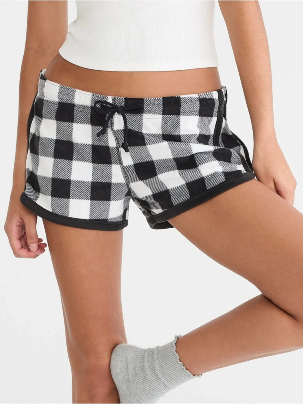 Aeropostale Buffalo Plaid Polyfleece Sleep Shorts in Black & White Sz M NWT - Picture 1 of 5